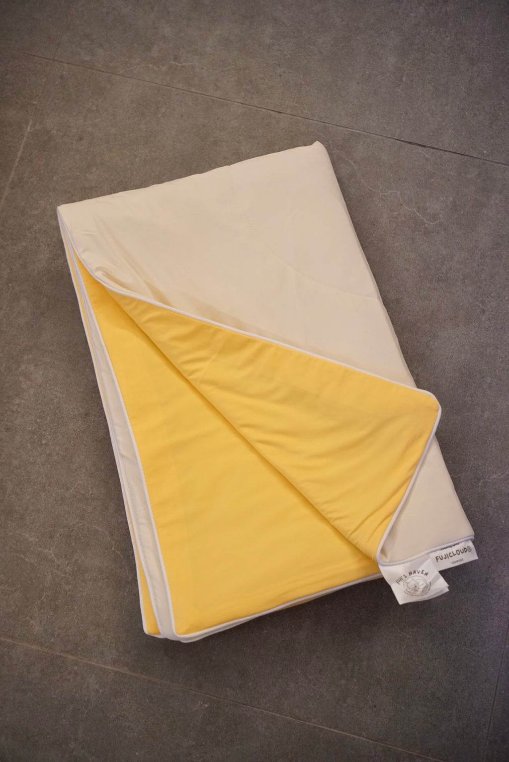 FujiCloud® Limited Fruit Blankets