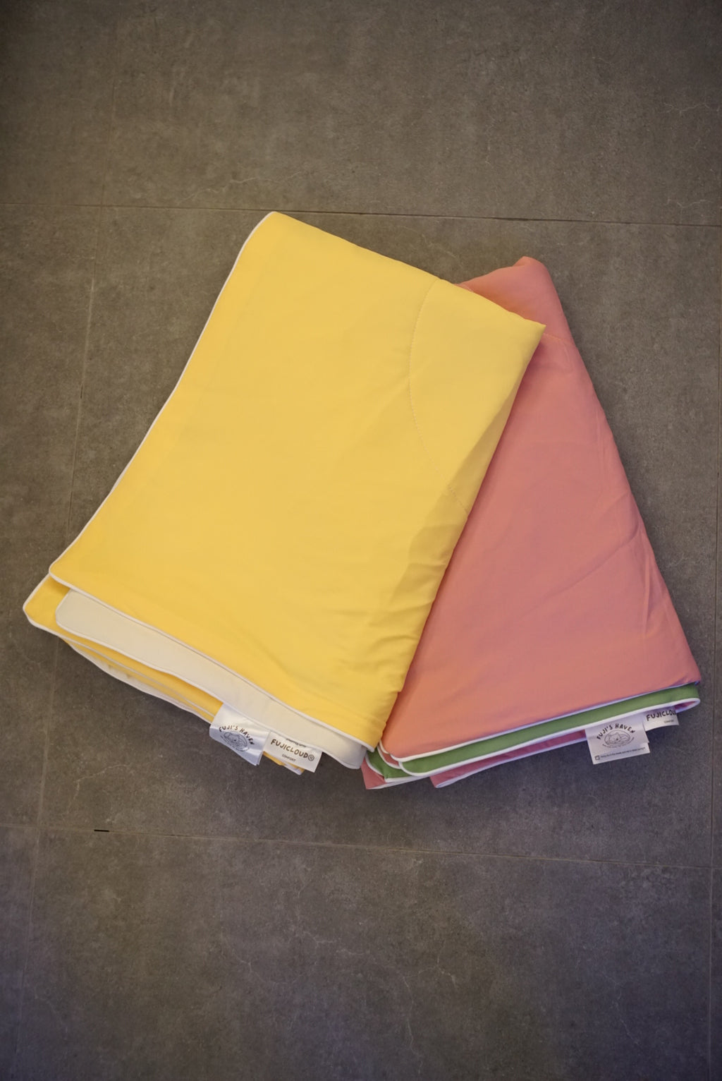 FujiCloud® Limited Fruit Blankets